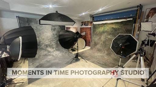 Photo of the Headshots Studio 'Moments in Time Photography Studio'