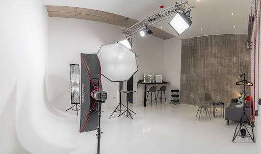 Photo of the Headshots Studio 'M8 Studios'